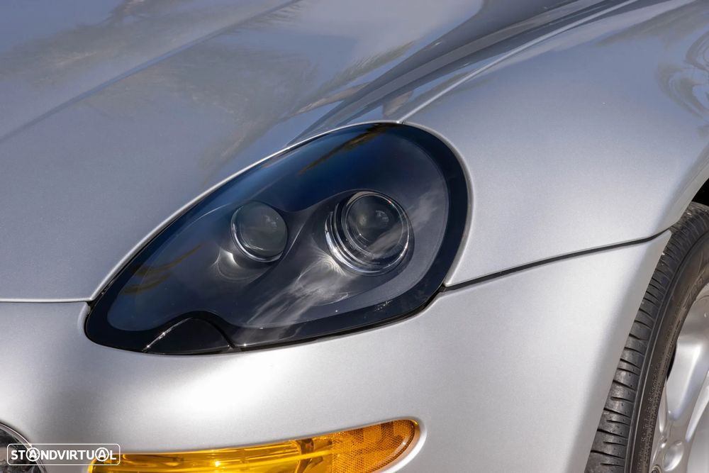 BMW Z8 Standard - 12