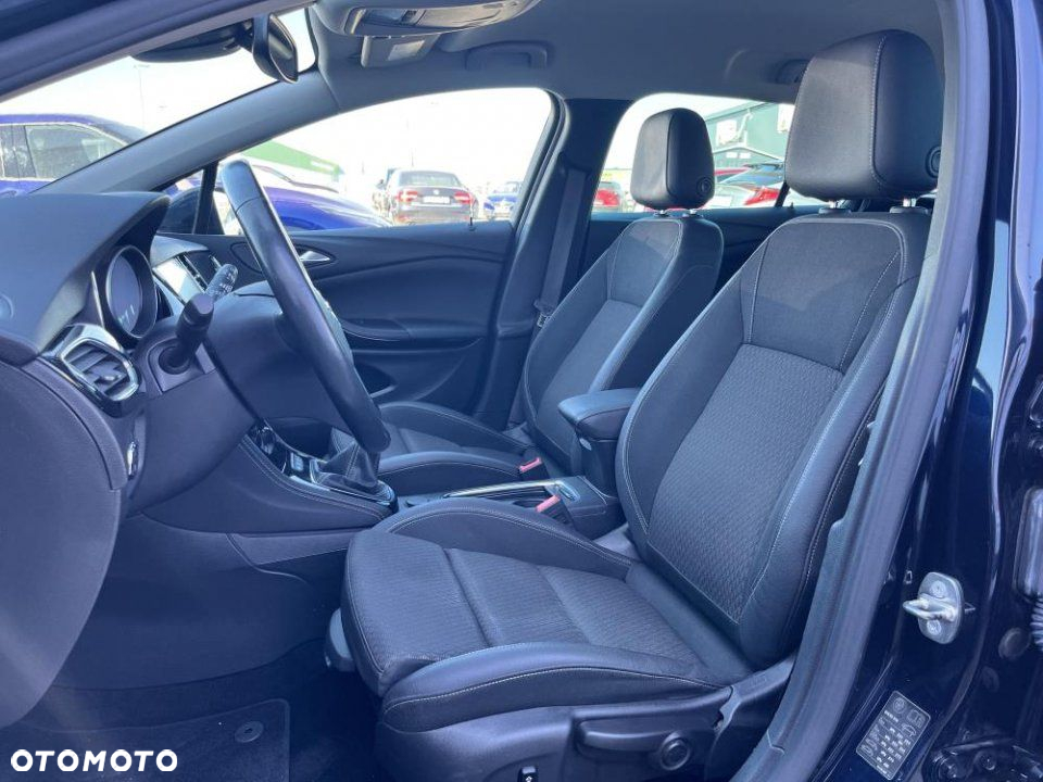 Opel Astra - 13