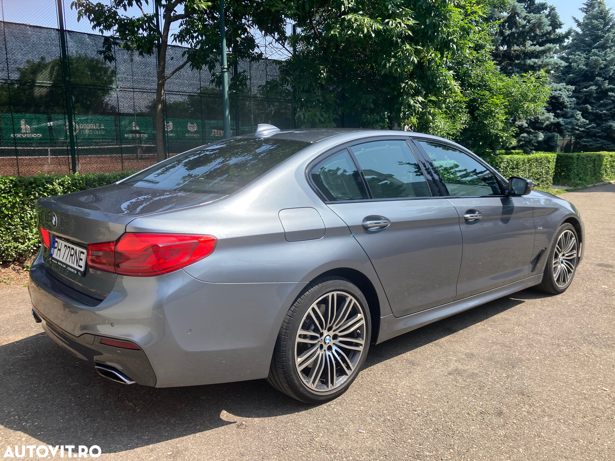 BMW Seria 5 530d xDrive - 2