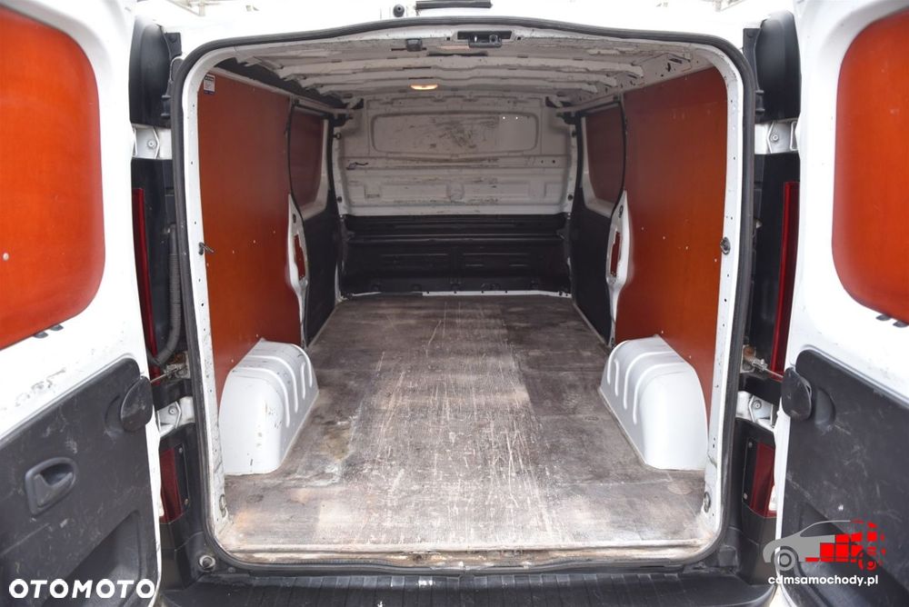 Renault Trafic - 15