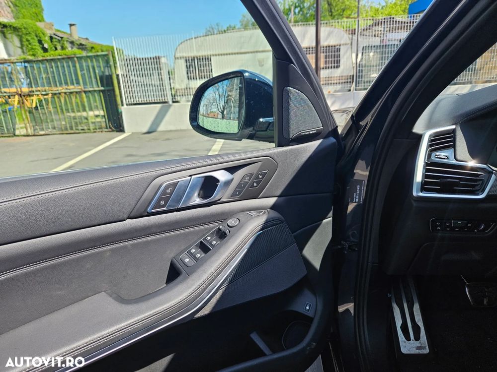 BMW X5 xDrive45e - 9