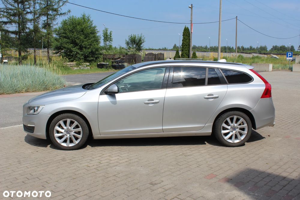 Volvo V60 D2 - 5