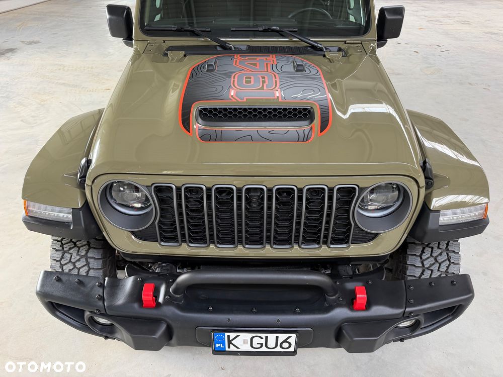 Jeep Gladiator - 2