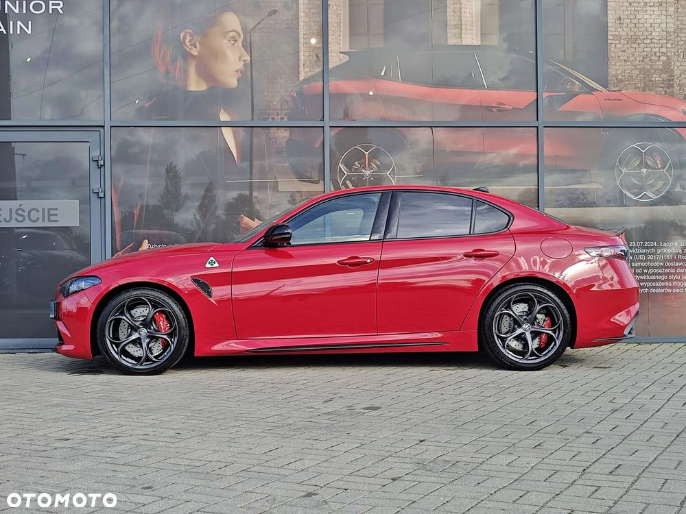 Alfa Romeo Giulia 2.9 Bi Turbo V6 Quadrifoglio - 2