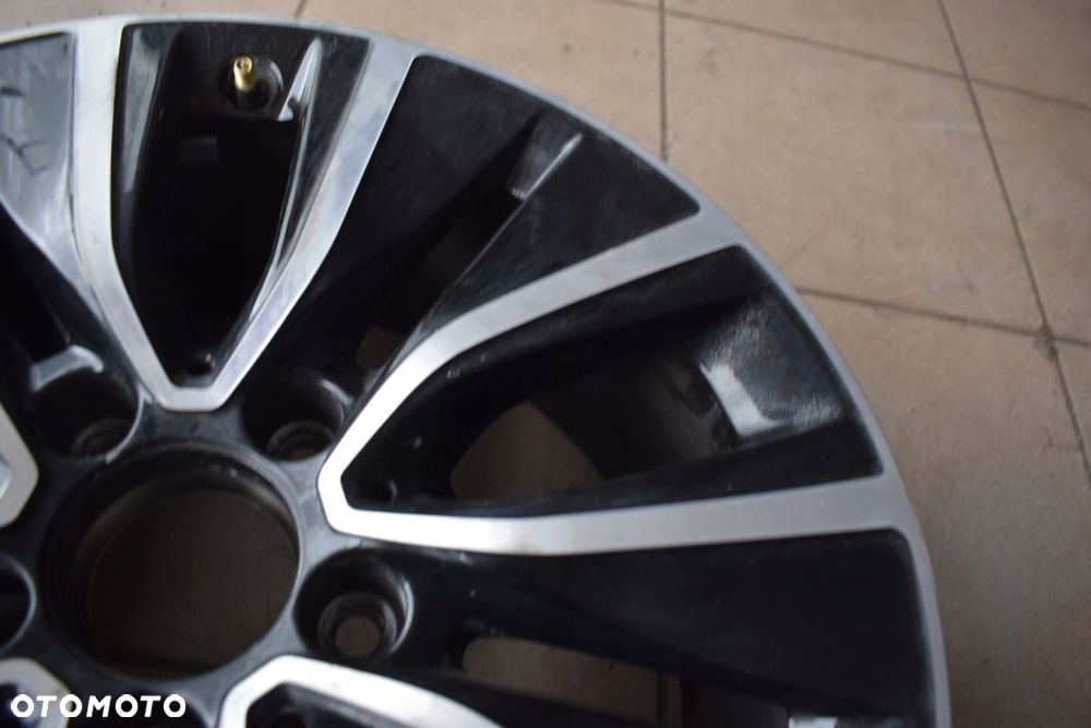 Felga aluminiowa Mercedes 7Jx17 5x112 ET48.5 - 7