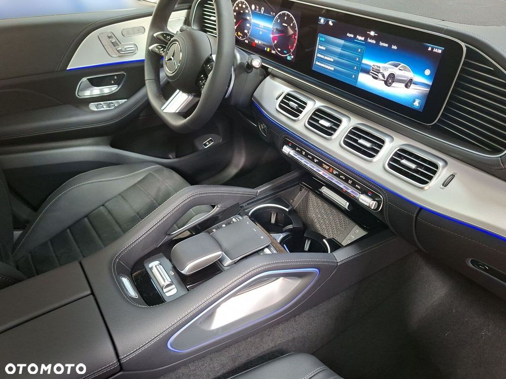 Mercedes-Benz GLE - 26