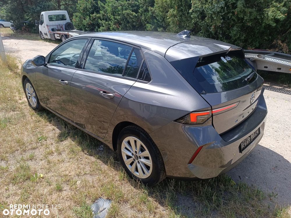 Opel Astra 1.2 T Edition S&S - 3