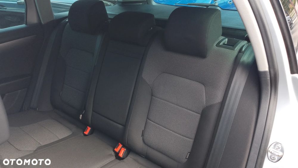 Volkswagen Passat 1.4 TSI Highline - 18