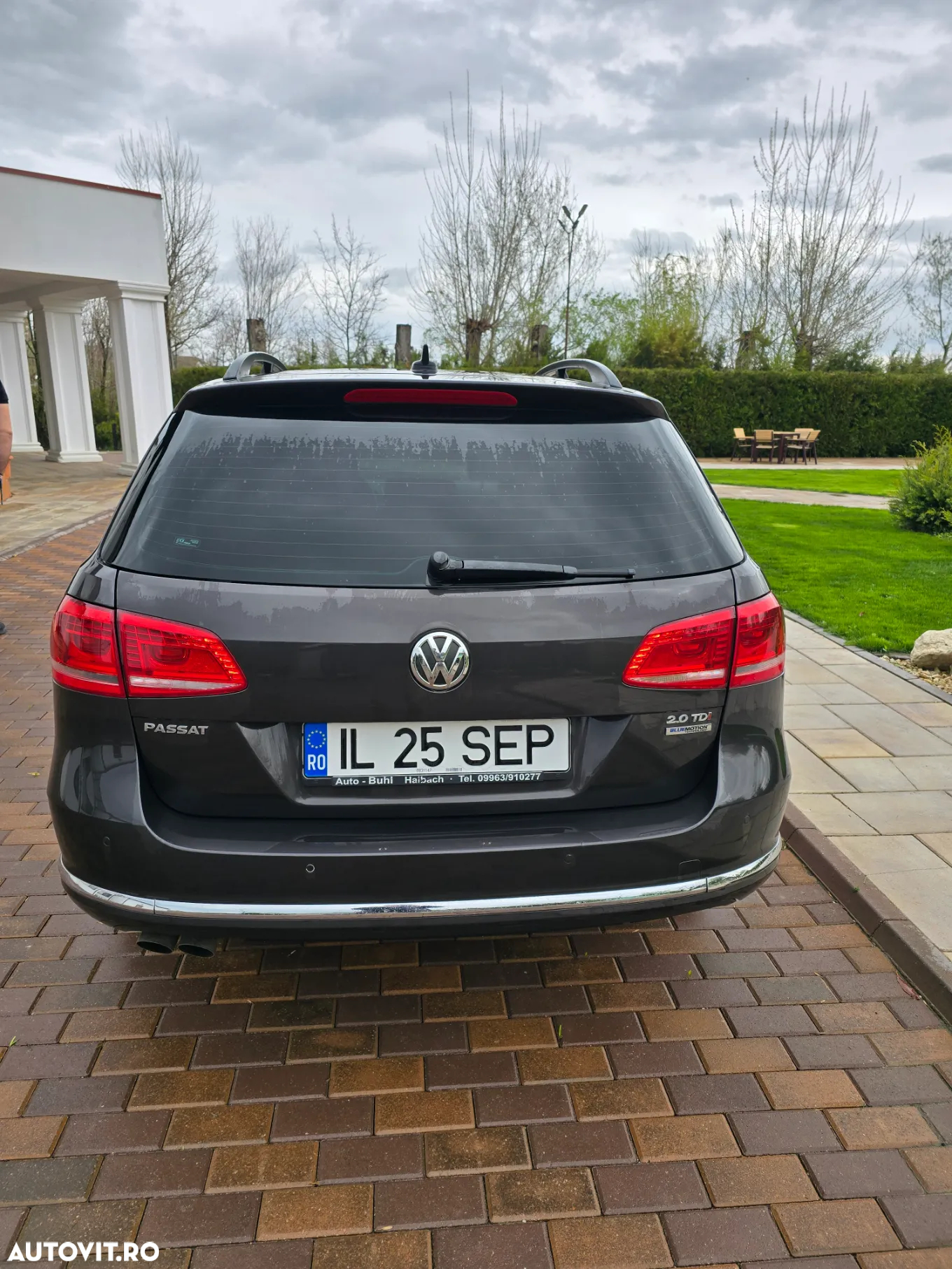 Volkswagen Passat Variant 2.0 TDI 4Motion BlueMotion Technology Comfortline DSG - 2