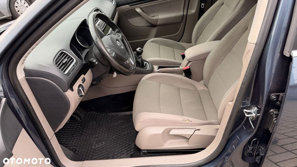 Volkswagen Golf 1.6 Edition - 6