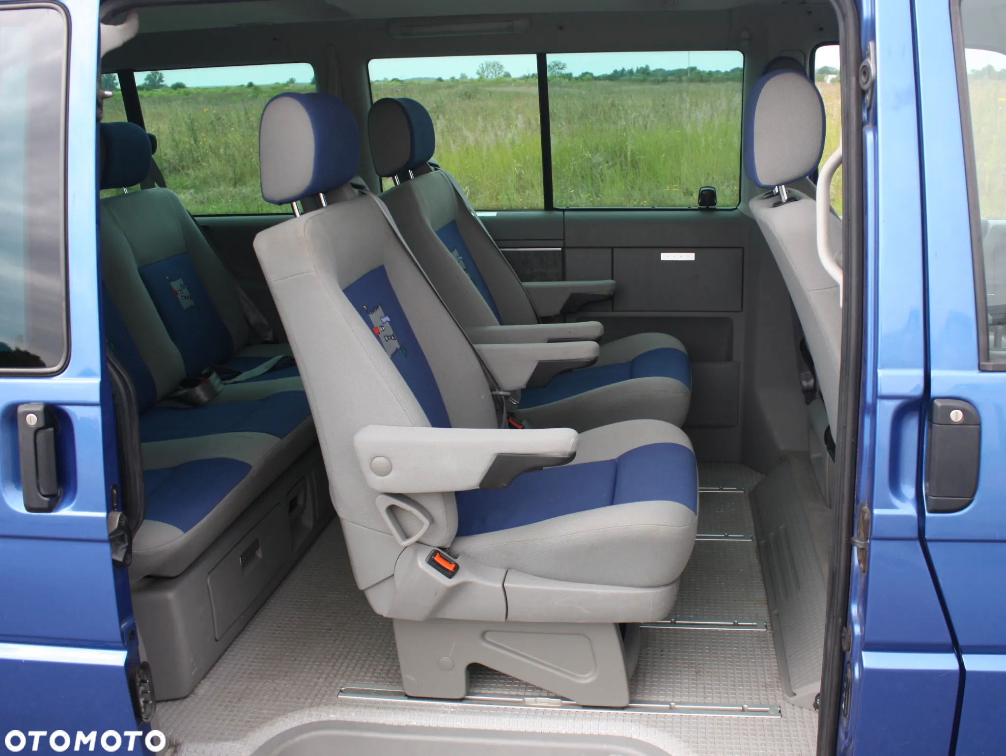 Volkswagen Multivan TDI - 10