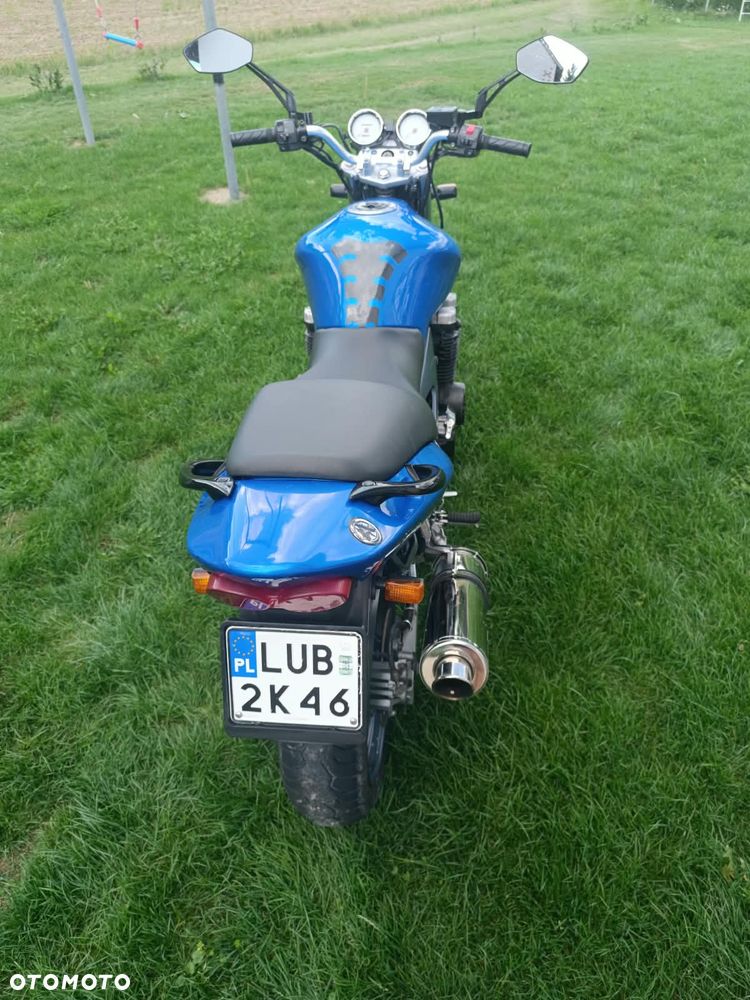 Kawasaki ZR - 4