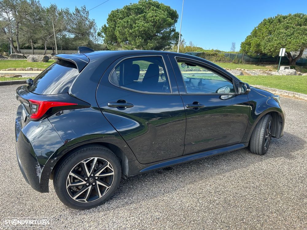 Toyota Yaris - 4