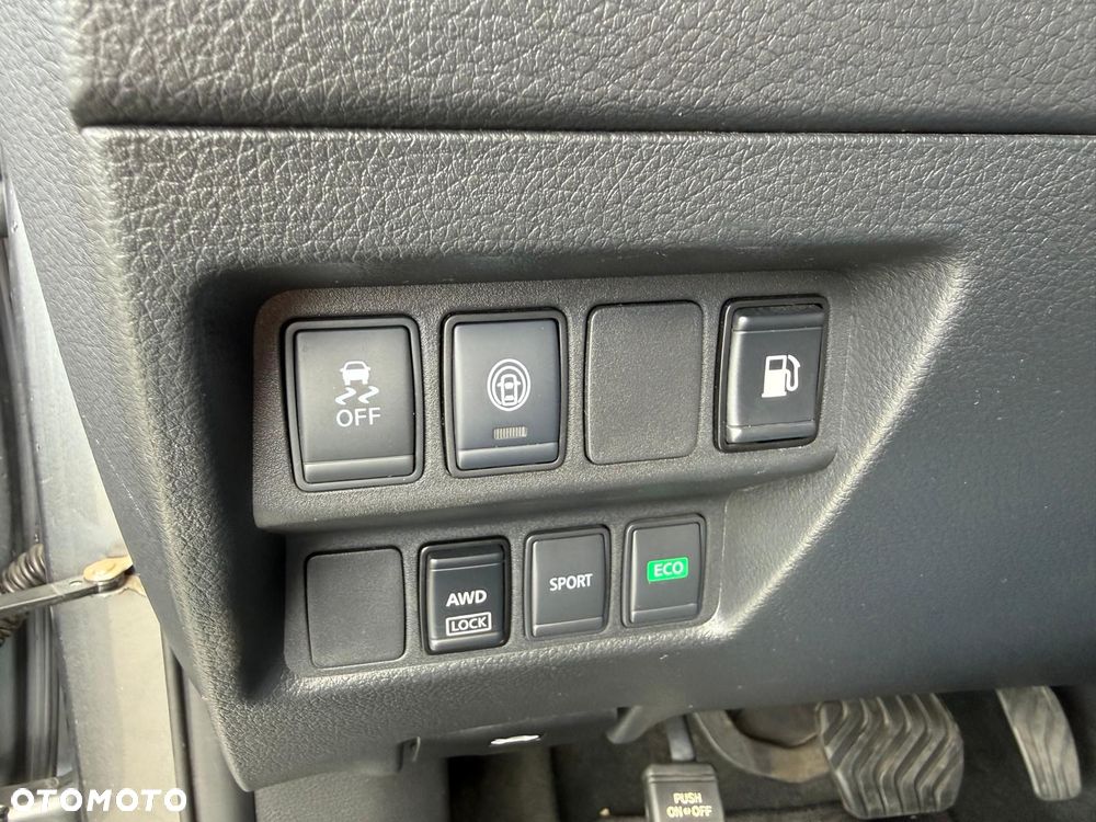 Nissan Rogue - 9