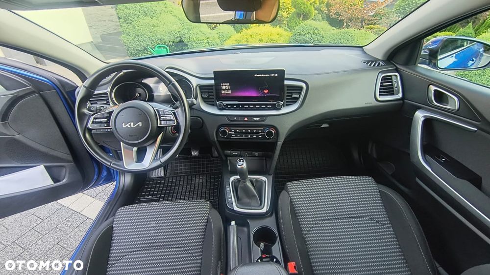 Kia Ceed - 7