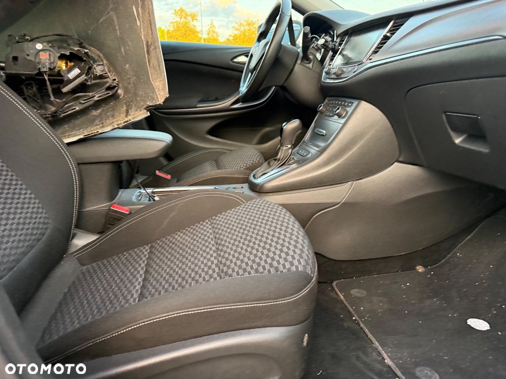 Opel Astra 1.6 D (CDTI) Automatik Innovation - 3