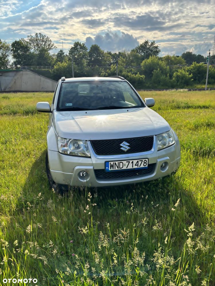Suzuki Grand Vitara 1.6 - 2