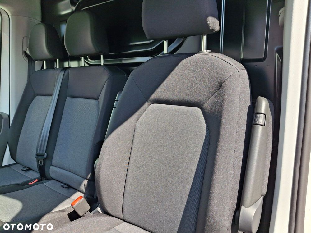 Volkswagen Crafter - 17