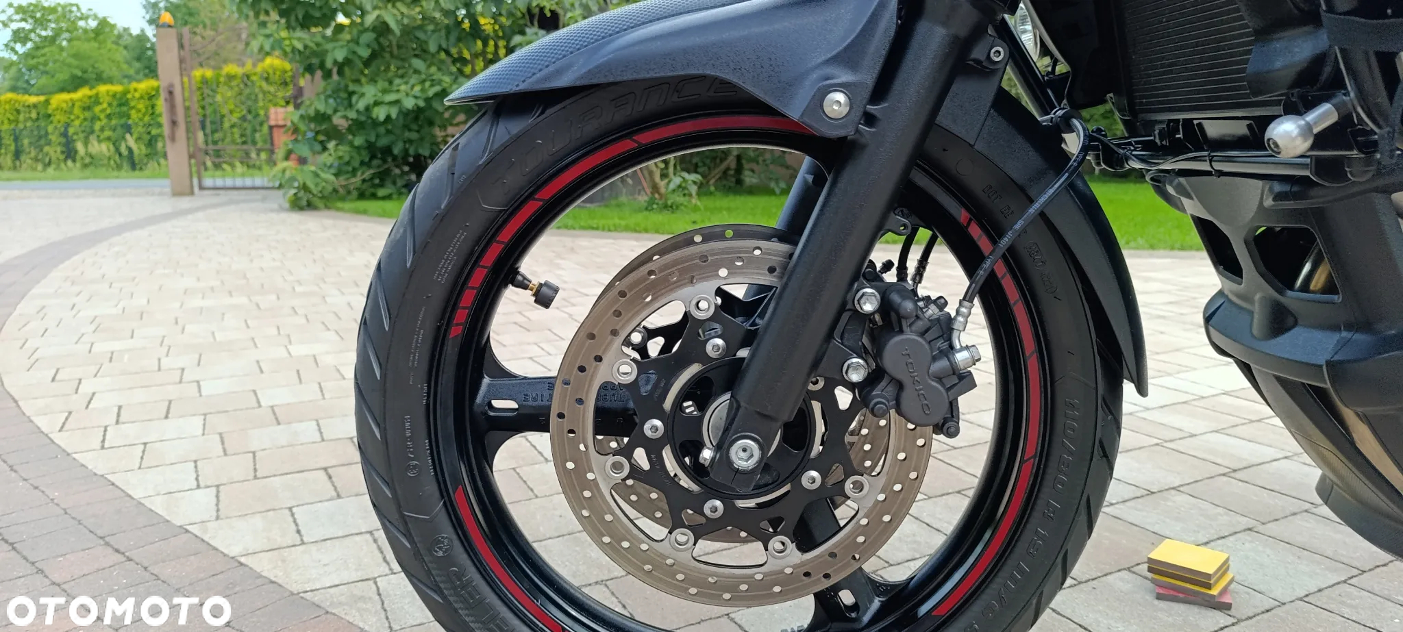 Suzuki V-STROM - 39