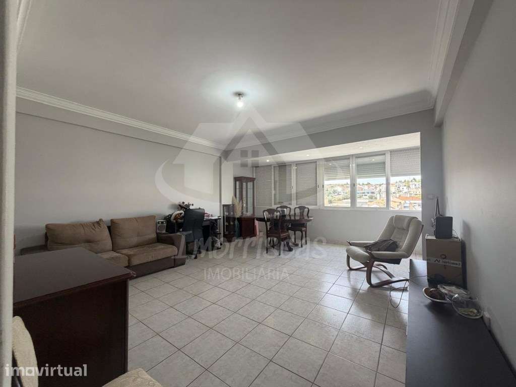 T2 no Forte da Casa com marquise fechada - Grande imagem: 2/21
