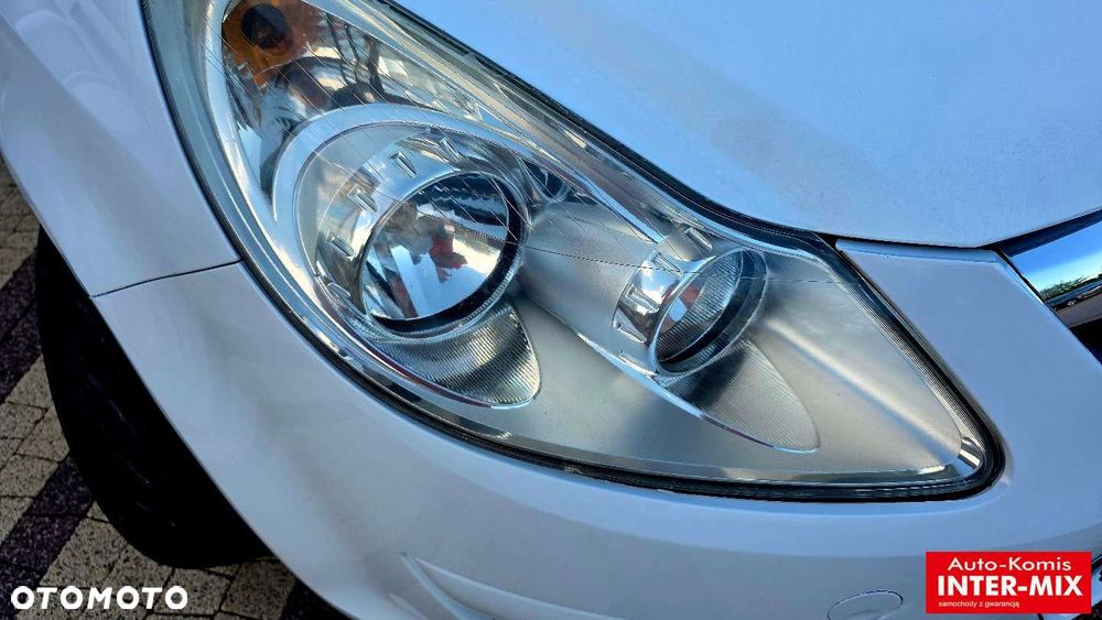 Opel Corsa - 16