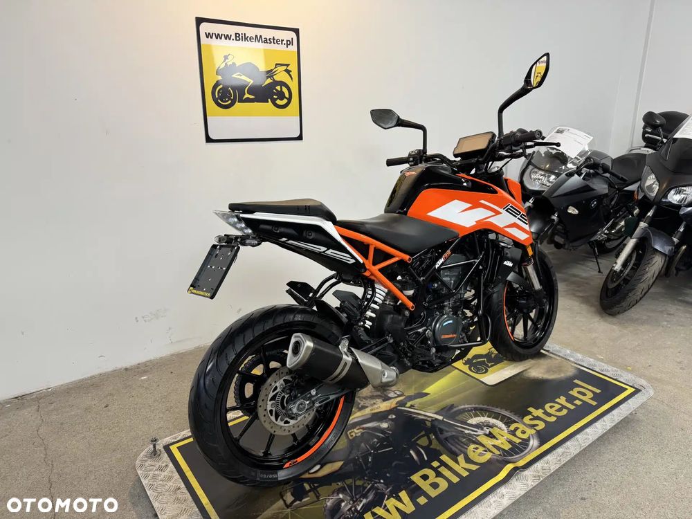 KTM Duke - 5