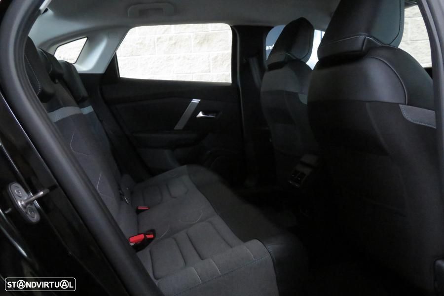 Citroën C4 X 1.2 PureTech Feel Pack EAT8 - 24