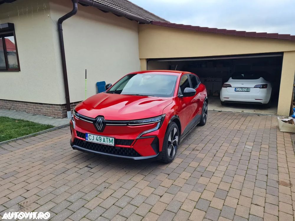Renault Megane E-TECH EV40 standard charge equilibre - 1