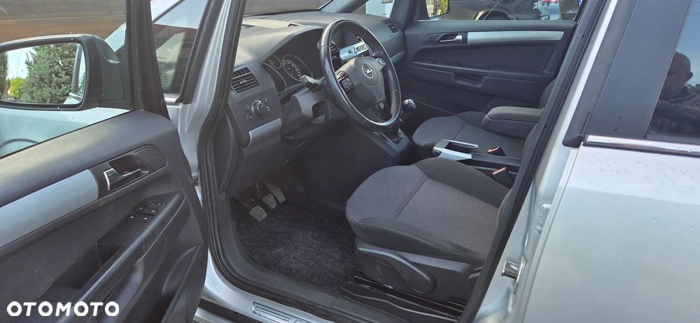 Opel Zafira 1.8 Selection 110 Jahre - 17