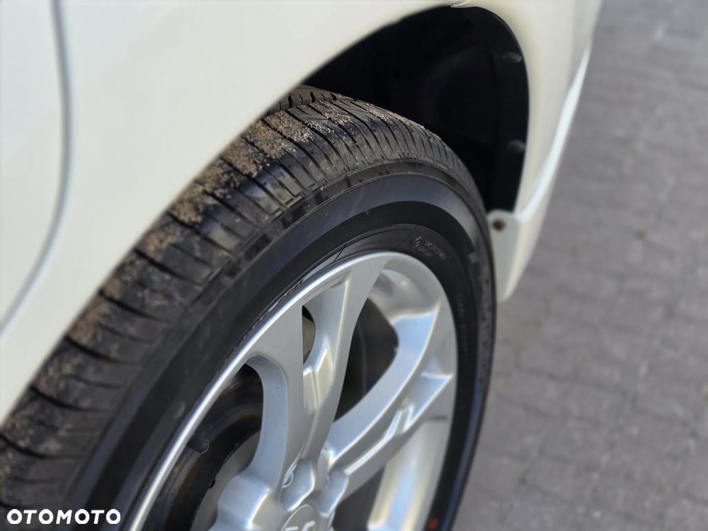 Mitsubishi Outlander - 7