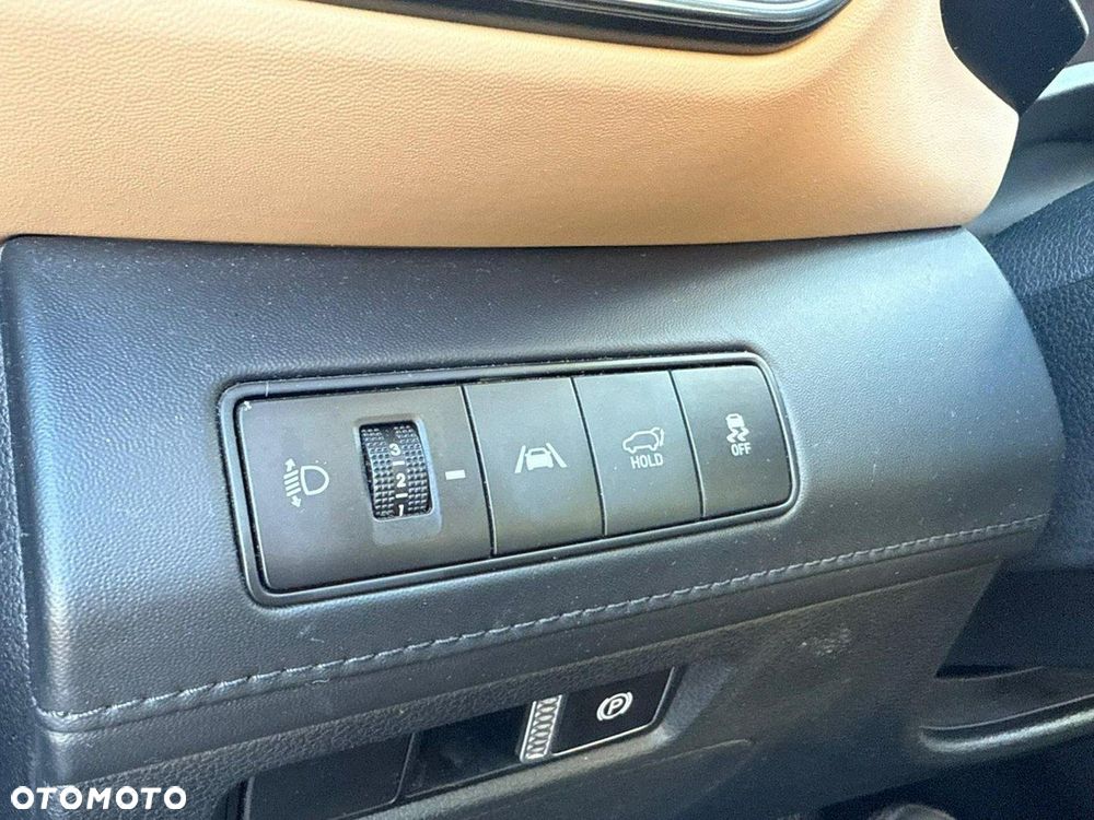 Hyundai Santa Fe - 32