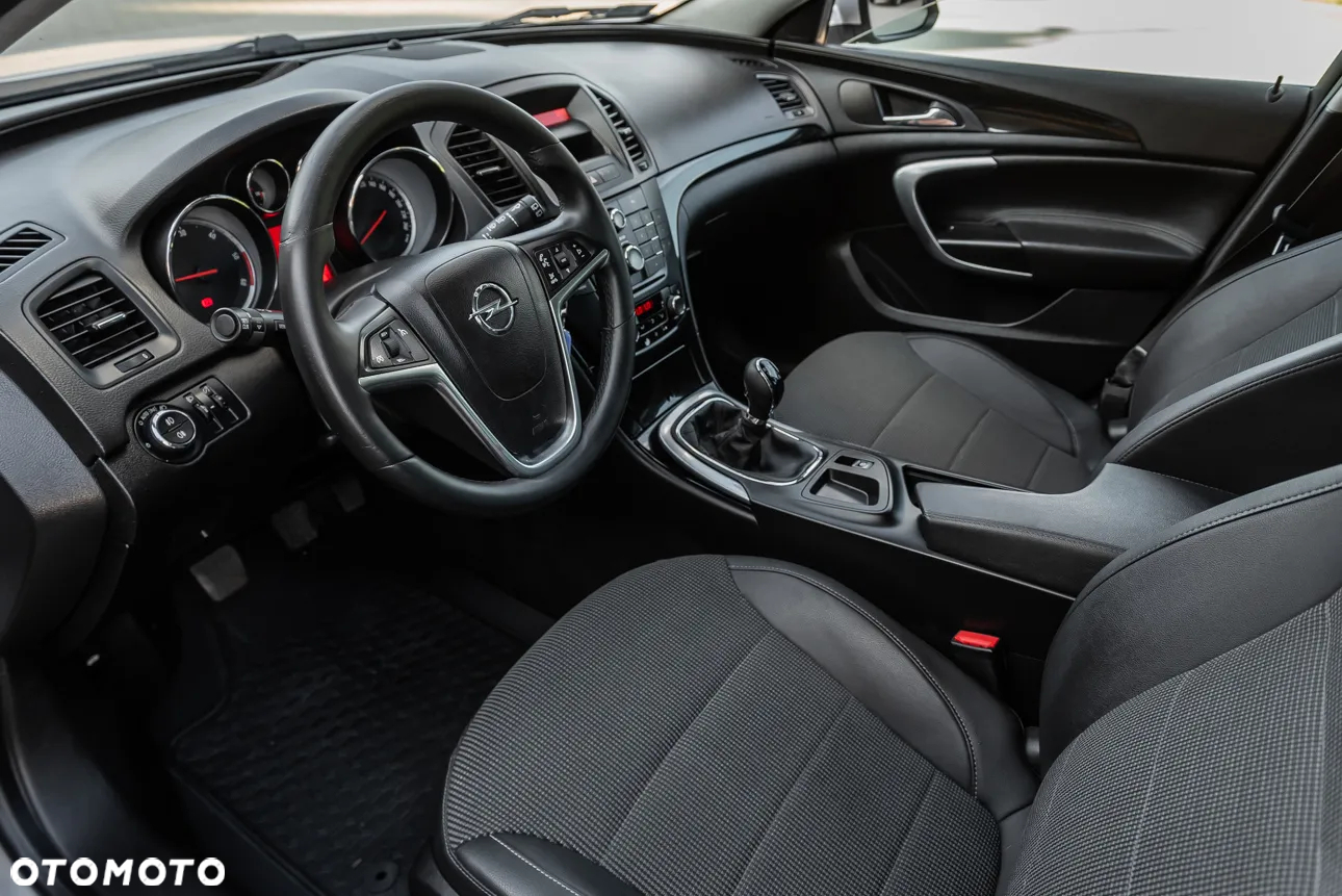 Opel Insignia 2.0 CDTI Design Edition - 15