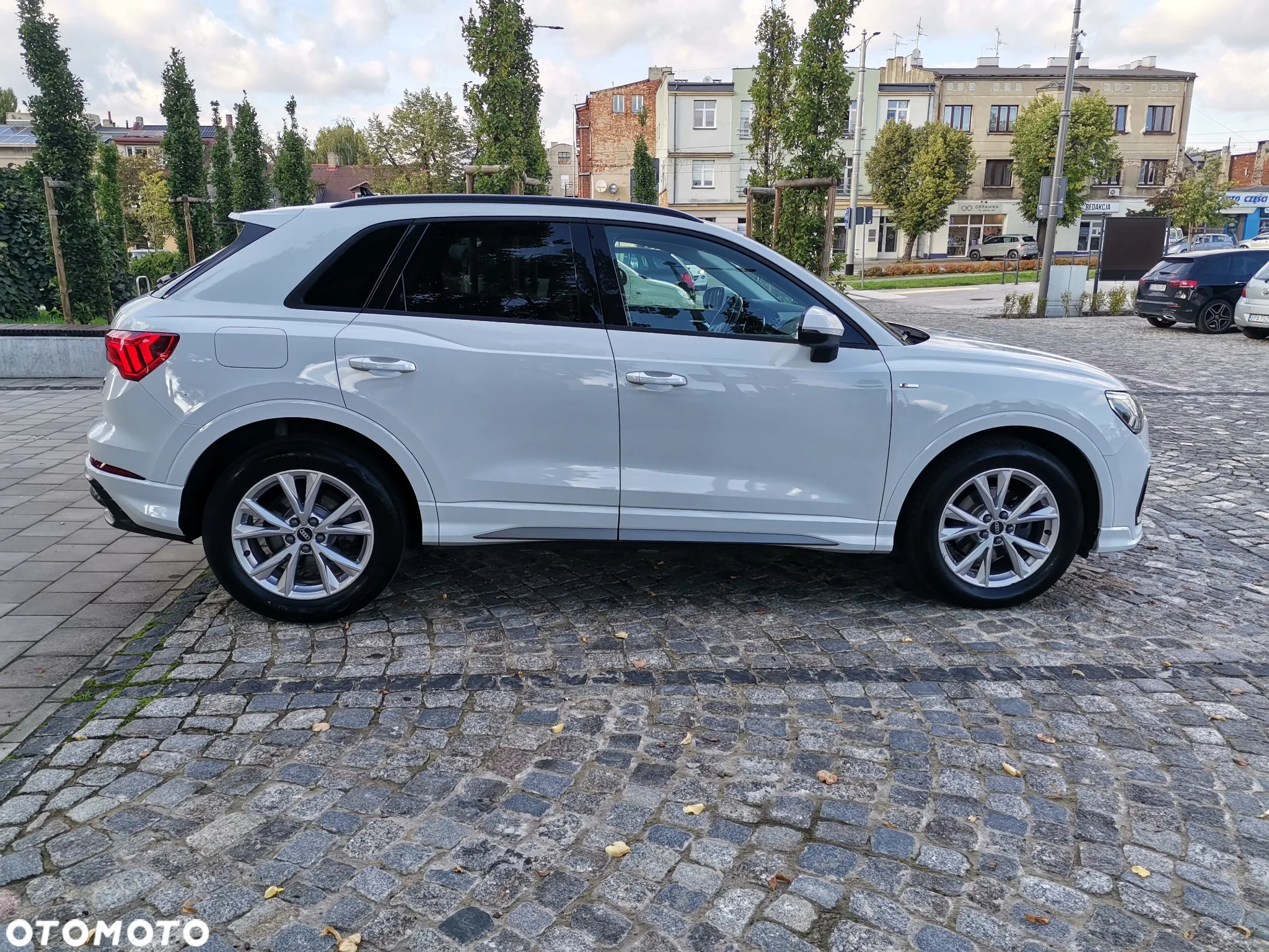 Audi Q3 35 TDI S tronic S line - 4