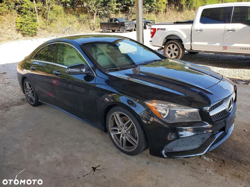 Mercedes-Benz CLA 250 7G-DCT Sport - 2