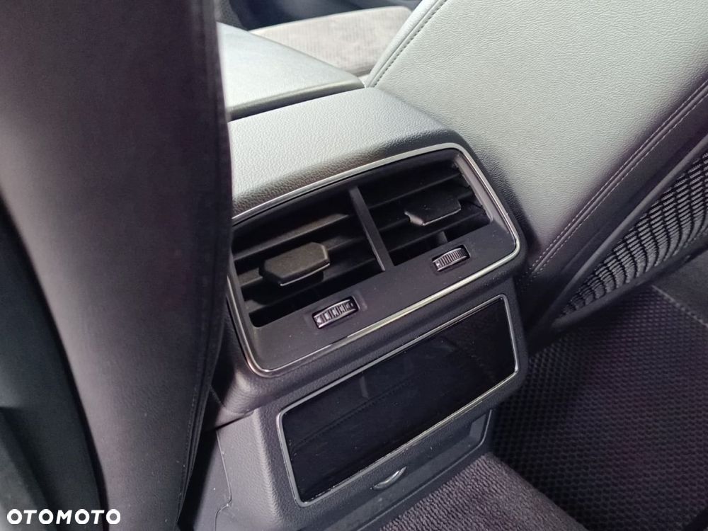 Audi A6 Avant - 33