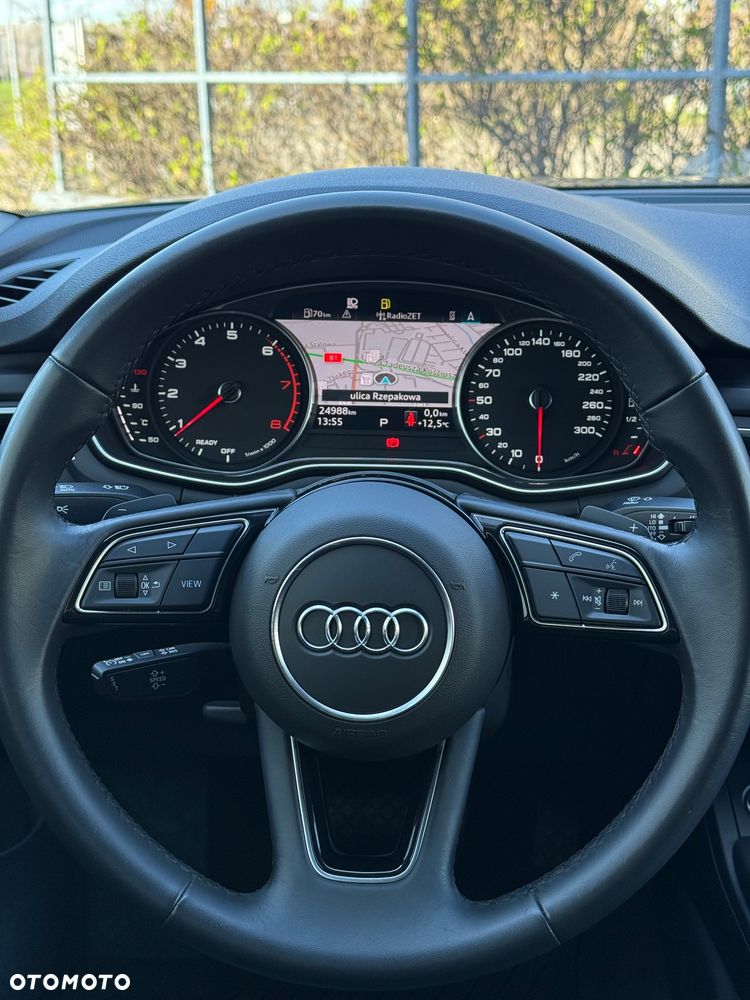 Audi A4 Avant 35 TFSI S tronic S line - 17