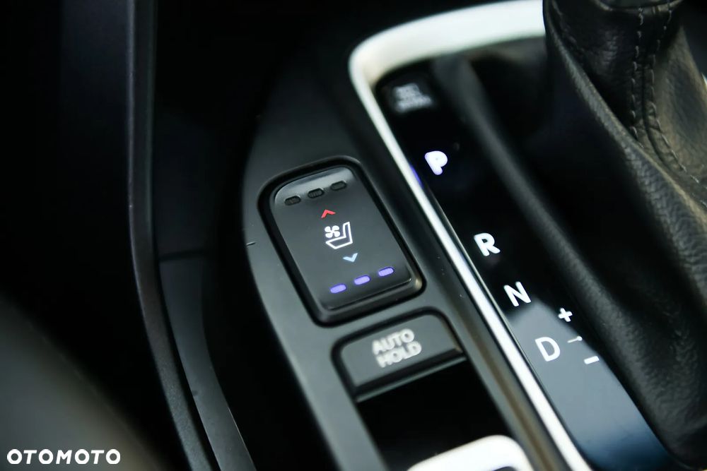 Hyundai Santa Fe 2.0 CRDi Platinum 4WD - 38