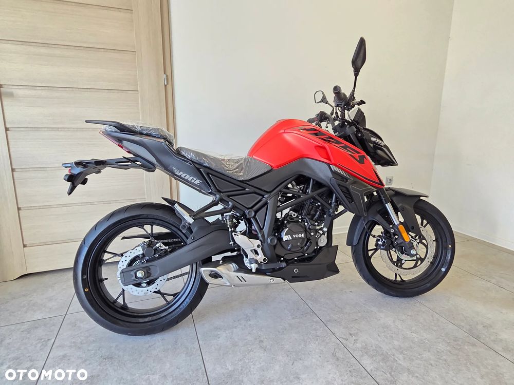 VOGE R125S - 33