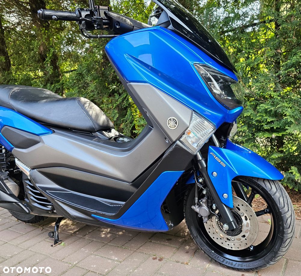 Yamaha NMAX - 1