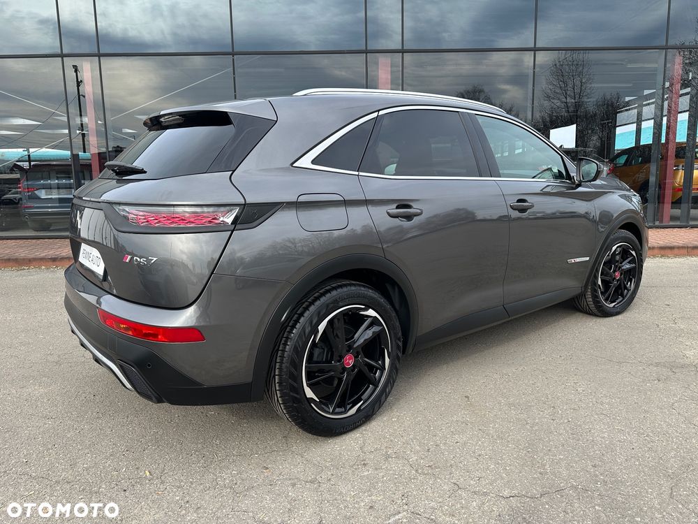 DS Automobiles DS 7 Crossback - 11