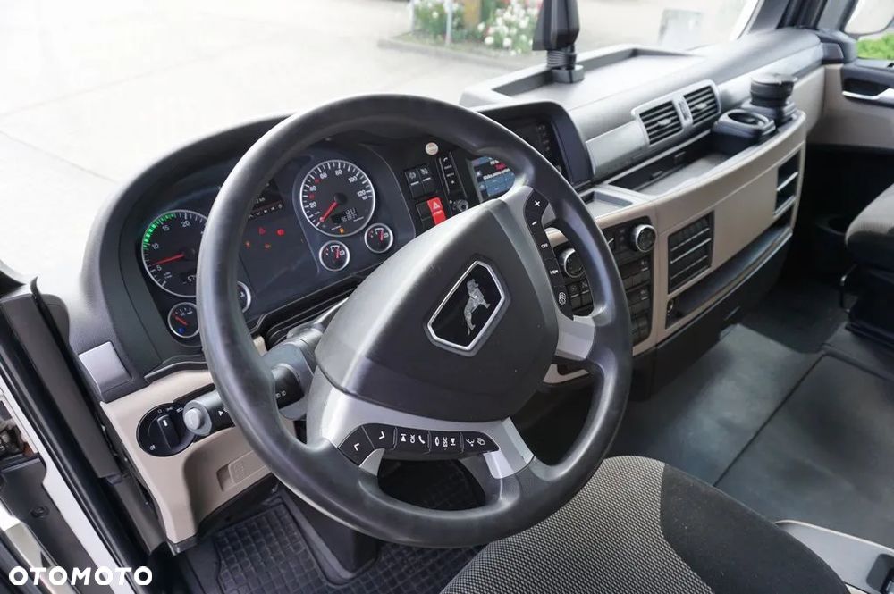 MAN TGX 18.460 LOW-DECK RETARDER ACC * 574 000 KM * 2019 - 10