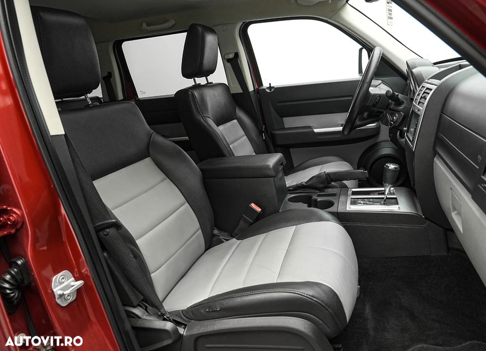 Dodge Nitro 2.8L CRD 4X4 SXT Aut - 16