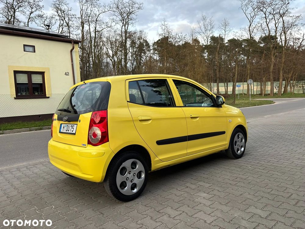 Kia Picanto - 5