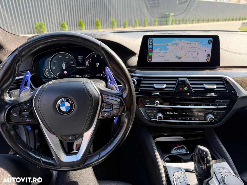 BMW Seria 5 530d xDrive AT - 7