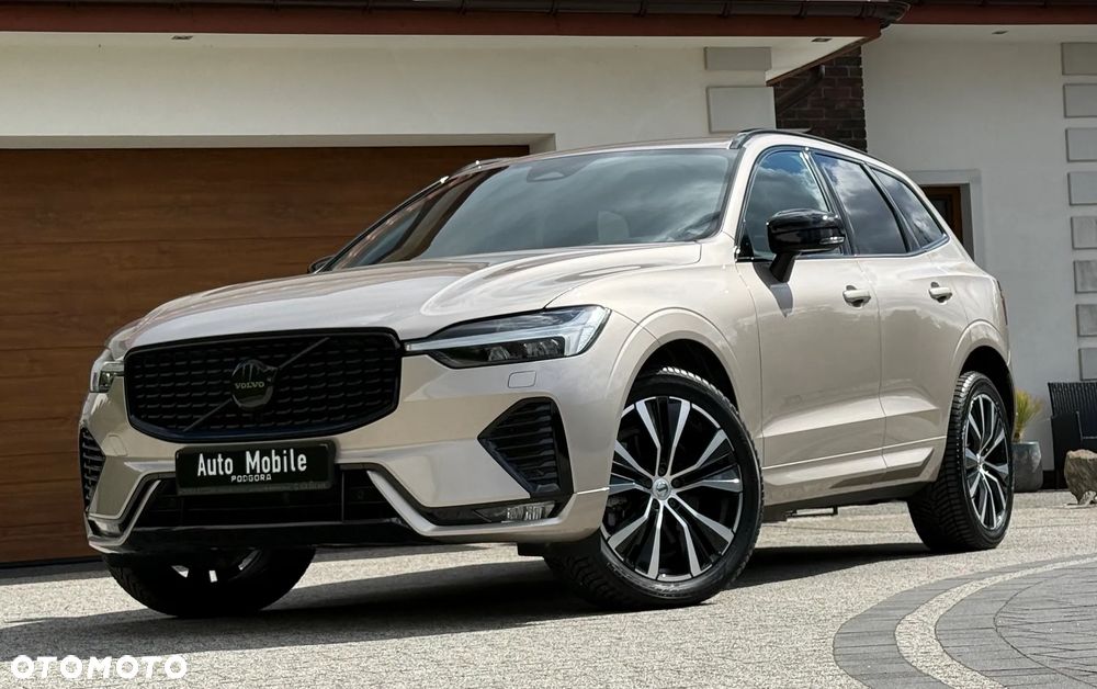 Volvo XC 60 B4 D AWD Plus Dark - 2