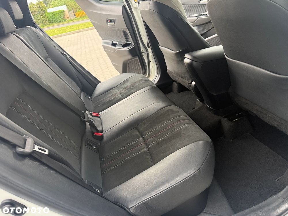 Toyota C-HR 1.8 Hybrid GPF GR Sport - 9