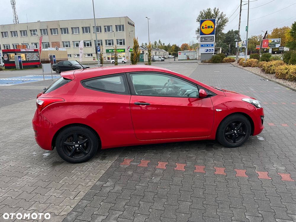 Hyundai i30 1.4 Classic - 12