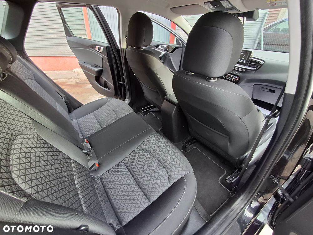 Kia Ceed 1.4 T-GDI OPF Spirit - 21