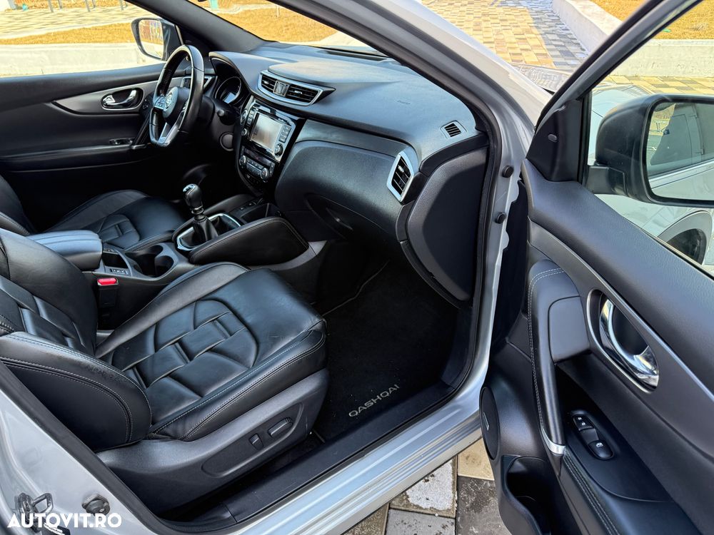 Nissan Qashqai 1.2 DIG-T TEKNA+ - 11