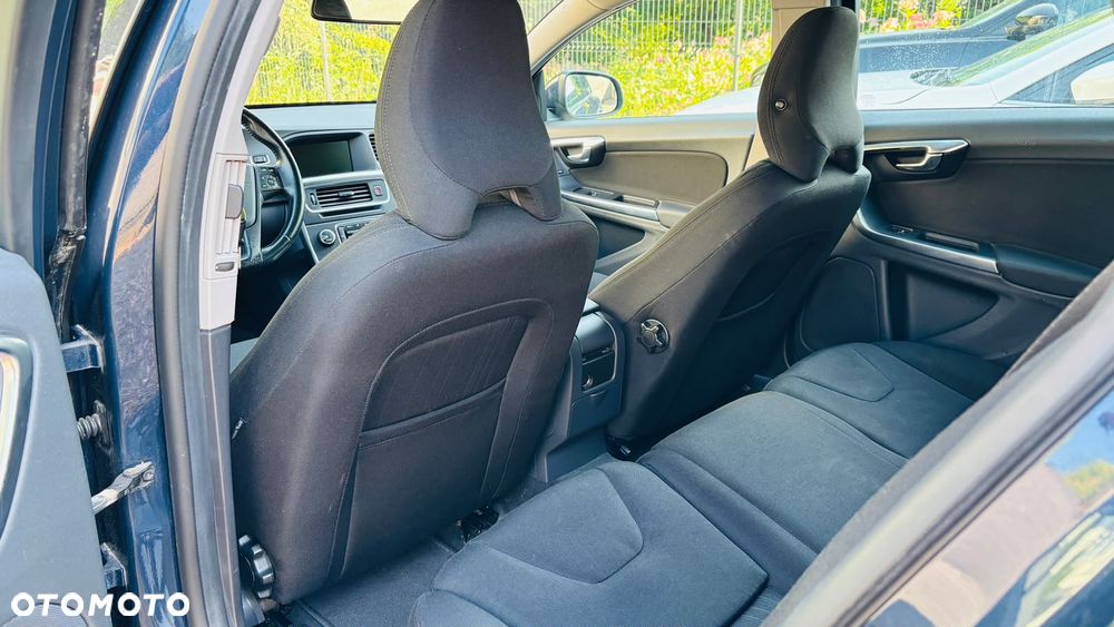Volvo V60 D2 - 12